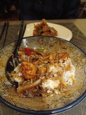  at Yoshi - Sushi & More in Madrid