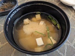 Miso soup at Yoshi - Sushi & More in Madrid