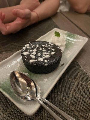 Chocolate Fondant 7,50€ at Yoshi - Sushi & More in Madrid