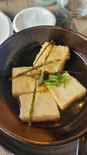  at Yoshi - Sushi & More in Madrid