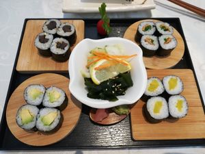 menu especial maki at Yoshi - Sushi & More in Madrid