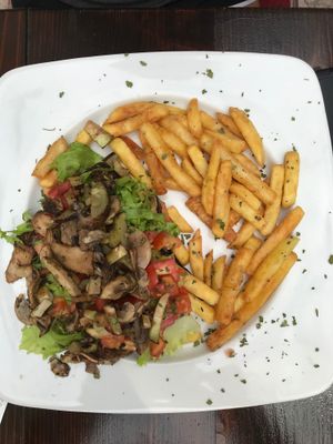 open faced sandwich at Ombra Restaurant in Kotor