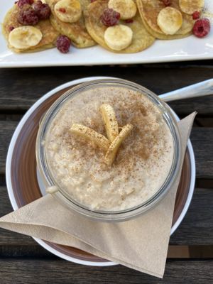 Bananen Porridge  at Dreizehn in der Muehle in Augsburg
