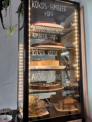 Vegan and gluten free cakes #Veganuary at Dreizehn in der Muehle in Augsburg