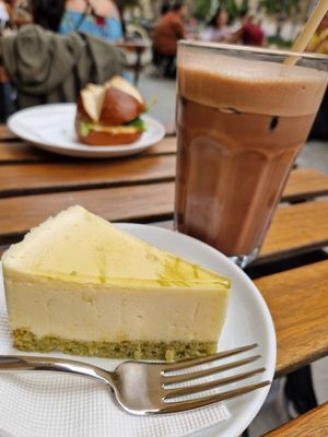  at Madal Food in Budapest