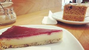 Vegan cake options at Madal Food in Budapest