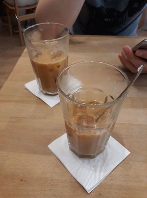 Delicious vegan chai latte at Madal Food in Budapest