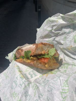 Sandwich with noatun, avocado, Tomate and rucola   at Es Badulake in Mallorca