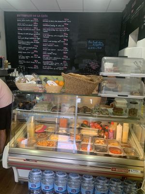 Inside where you can select what you want in your sandwich  at Es Badulake in Mallorca