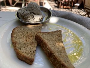 Garlic bread with garlic herb pate at ChocolaTree Organic Oasis in Sedona
