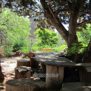 eat outside in the garden at ChocolaTree Organic Oasis in Sedona
