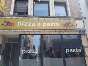 unfortunately closed when I wanted to go at Pizza & Pasta Poppy's in Oostende