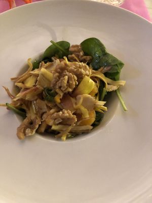 Spinach salad  at L'OV Osteria Vegetariana in Florence