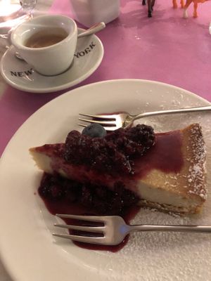Cheesecake made in heaven   at L'OV Osteria Vegetariana in Florence