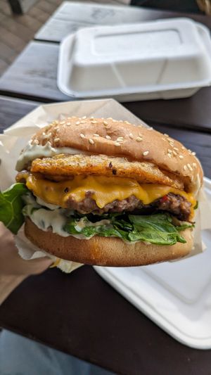🍔 Beyond Smash Burger at Veg Machine in Tallinn