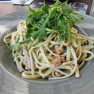 Linguine mit frisch gerösteten Eierschwammerl at Altes Backhaus in Eisenstadt