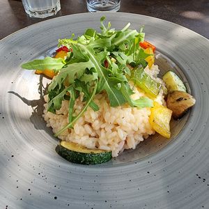 Sommerrisotto mit frischem Gemüse at Altes Backhaus in Eisenstadt