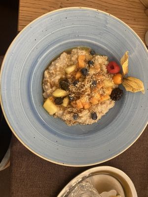 Porridge spezial  at Altes Backhaus in Eisenstadt