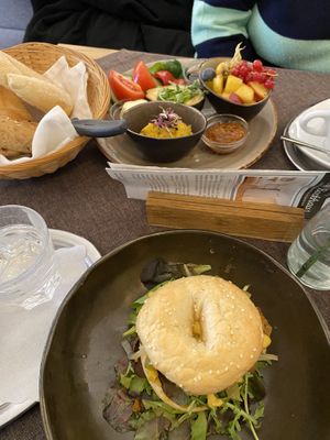 Smokey Delhi vegan Bagel and Backhaus Vegan behind  at Altes Backhaus in Eisenstadt