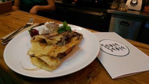 Vegan crepe with strawberry, banana and "sama sama" chocolate sauce at Sama Sama Catering in Lisbon