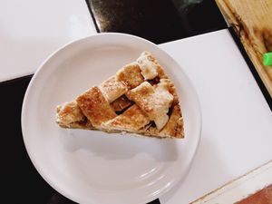 El mejor pay de manzana at Loving Hut - San Cristobal in San Cristobal De Las Casas