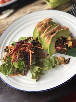 Raw pizza👌🌱 at Clear Cafe in Ubud