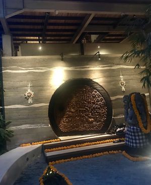 Entrance  at Clear Cafe in Ubud