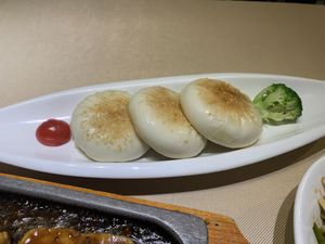 Mushroom dumpling. Ok  at Yunlaiju - Windlucky - Nanshan District in Shenzhen