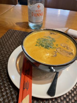 Almost no ingredients inside and bad flavor   at TIME Vegetarian Kitchen in Santo Domingo