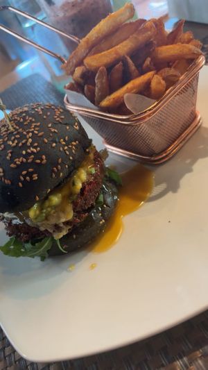 black burger   at TIME Vegetarian Kitchen in Santo Domingo
