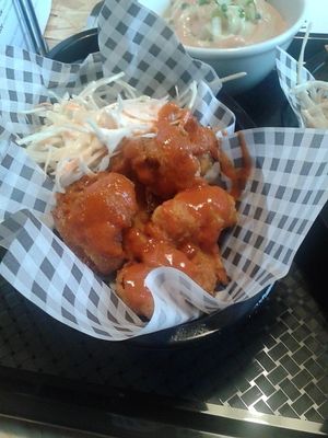 Wings 'n' slaw at Grumpy Panda Slice Shop & Deli in Gateshead