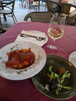  at San Francisco Uno in Cadiz