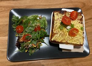 Traumhafte hausgemachte Lasagne (vegan), temporäres Angebot  at innerluck in Hamburg