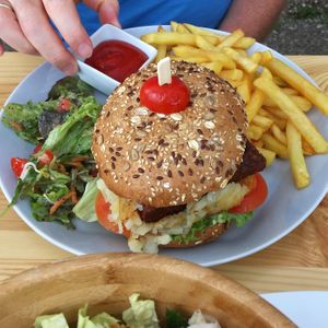 BBQ Seitan Burger at innerluck in Hamburg