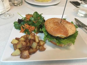 Burger at Officina Verde in Riva Del Garda