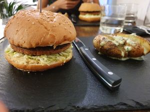 Burger at Officina Verde in Riva Del Garda