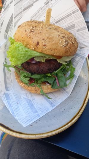 green mountain burger 9,9€ at Burgerbüro  in Cottbus