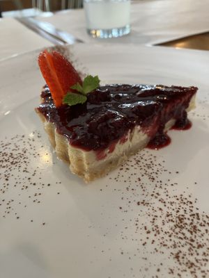 Cheesecake  at Camaraderia Gastrobar in Belo Horizonte