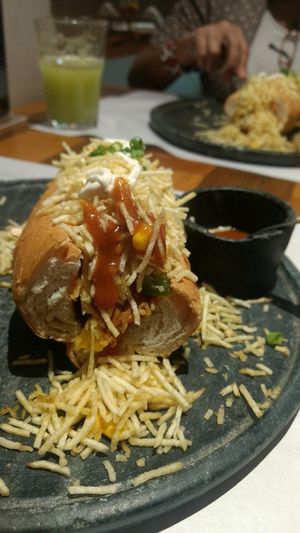 Hot dog at Camaraderia Gastrobar in Belo Horizonte
