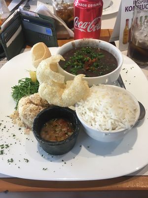 Feijoada (Fridays) at Camaraderia Gastrobar in Belo Horizonte