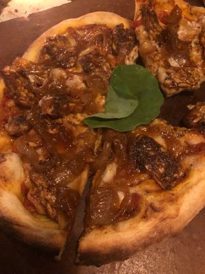 Pizza  at Sarinbuana Eco Lodge Restaurant in Tabanan