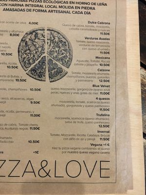 Carta de pizza  at Tarifa EcoCenter in Tarifa