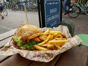 super lekker !!!  at Meneer Smakers Burgerbar - Oudegracht in Utrecht