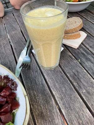 Smoothie  at Dean & David in Bremen