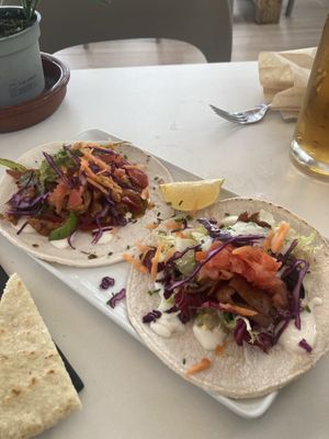 Buffet - chicken fajita + chicken kebab taco at V-Thos in Javea
