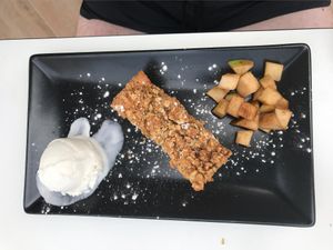 Apple Cinnamon Crumble  at V-Thos in Javea