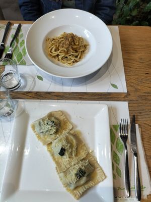 Pici con crema di zucca, champignon crema e briciole di pane e tortelli maremmani con burro vegetale, salvia, gondino at Essenza in Grosseto