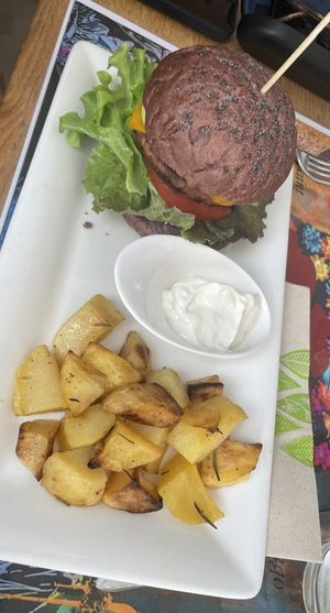 Burger  at Essenza in Grosseto