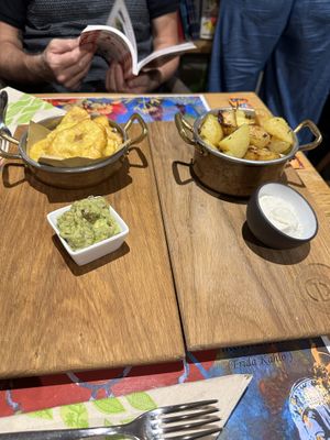 Antipasti e contorni   at Essenza in Grosseto