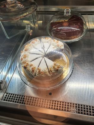 Delicious cake with cream at Essenza in Grosseto